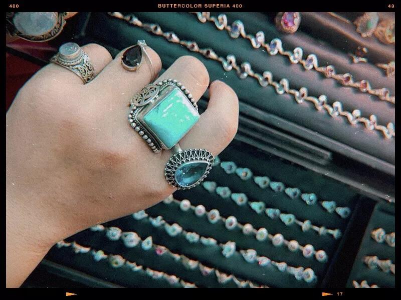 这个微笑国度,见人就夸漂亮,300元就能在天空滑翔