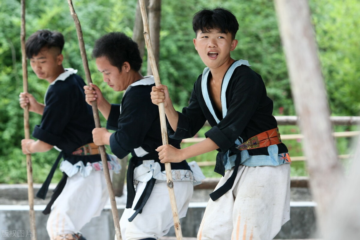 清明假期出游新热点贵州,清明贵州旅游自由行攻略