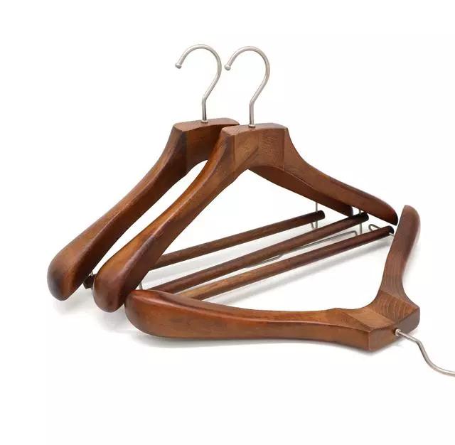 西装保养,西装的保养方法包括