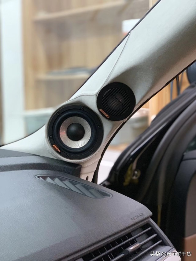 汽车原装音响对比改装音响,汽车音响改装性价比高的音响品牌