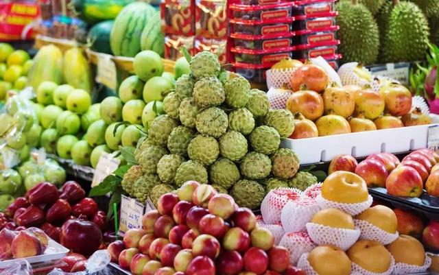 爱玩跨界的水果大王——苹果（介绍水果的小课件）