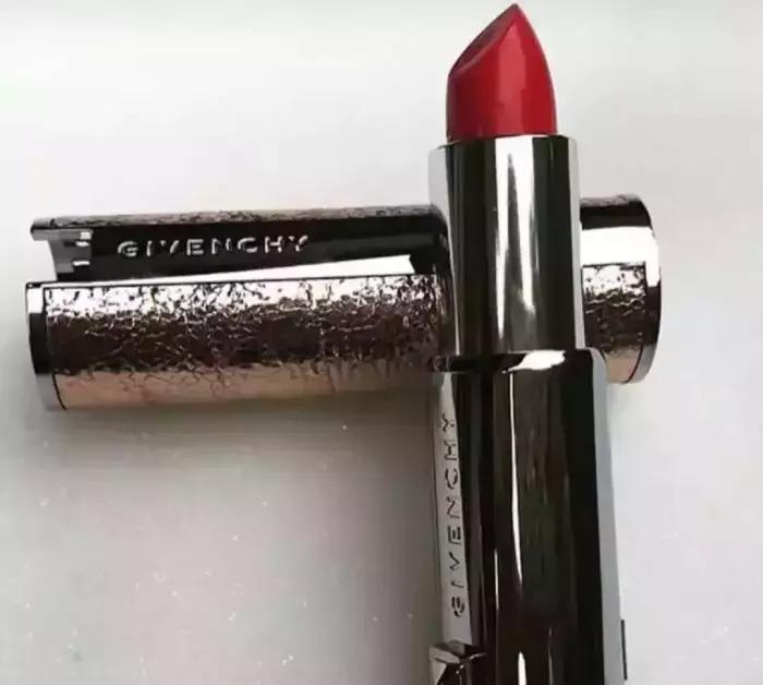 圣诞狂欢礼物大放送,圣诞狂欢节礼物大放送等你来嗨购