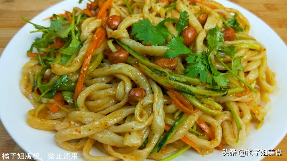 面条新做法教你一招,教你面条新吃法比煮着好吃10倍