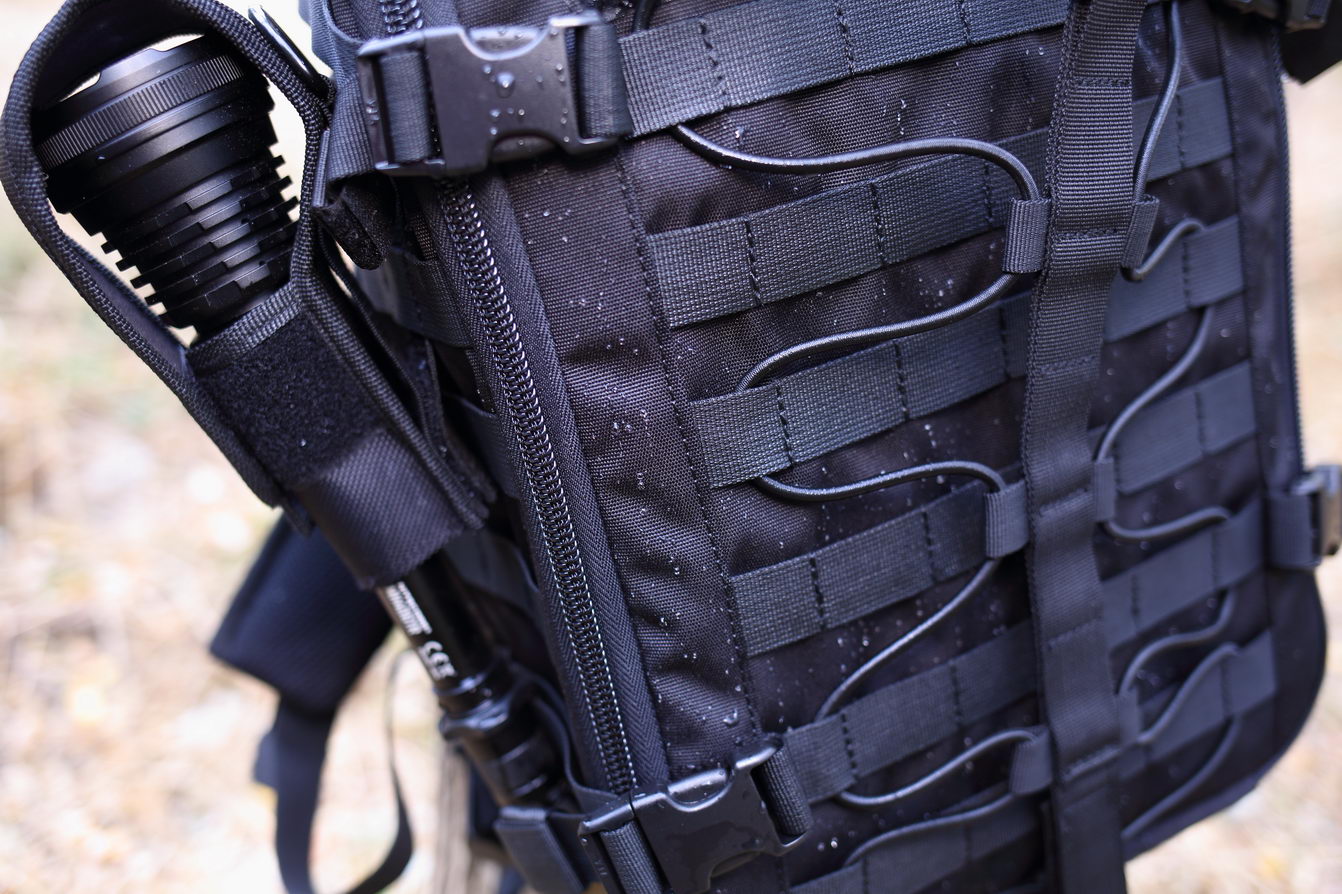 包行天下NITECOREBP25大容量双肩包