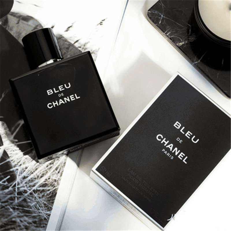 陈伟霆香奈儿白色外套,香奈儿陶瓷陈伟霆款