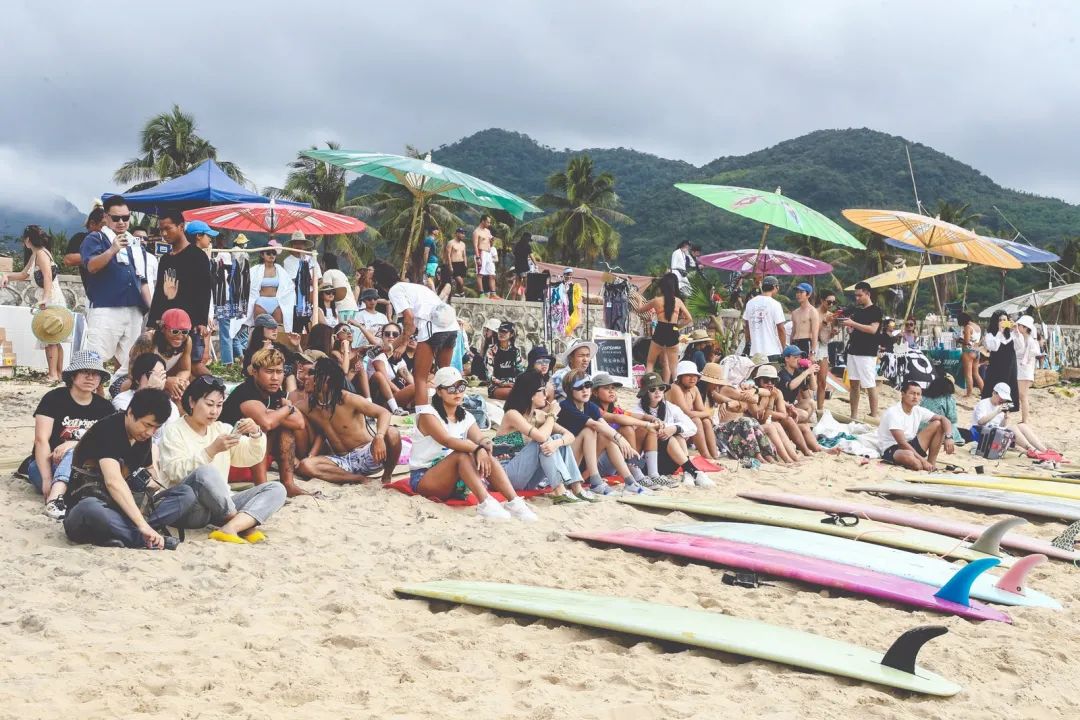 一块板,一群人,一片海,欢迎来到浪人世界