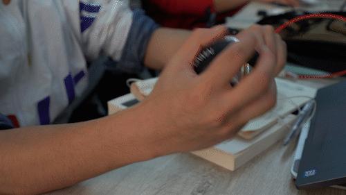 长期使用电脑鼠标手,长时间用鼠标手