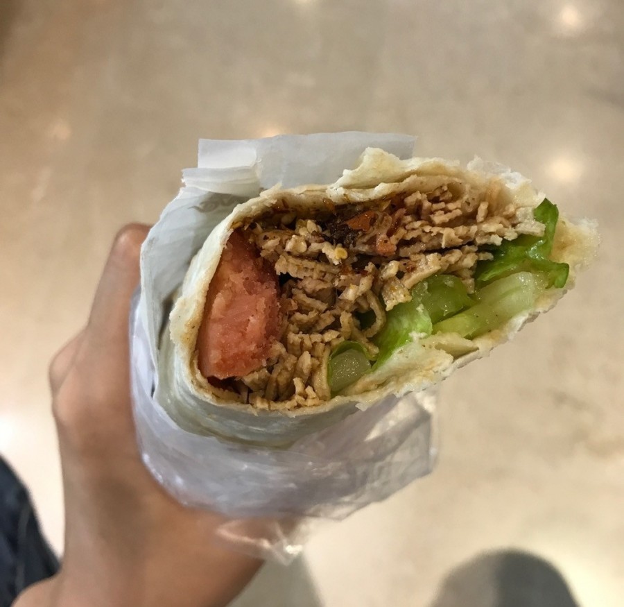 洛阳这家看上去简陋小店，是我的新宠，一到饭点就排队