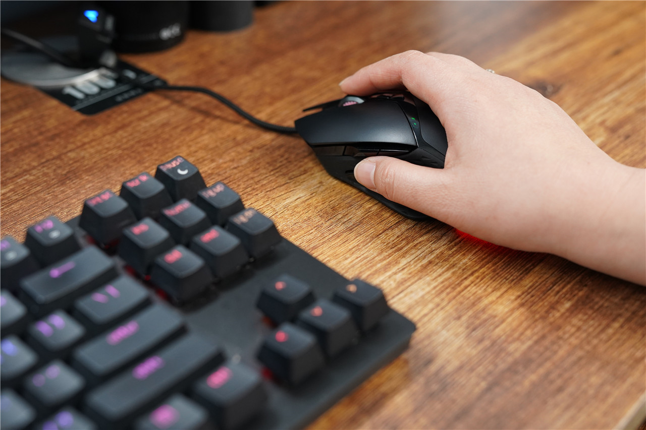 闆锋煆VT30骞诲僵RGB娓告垙榧犳爣,闆锋煆vt330榧犳爣娴嬭瘎