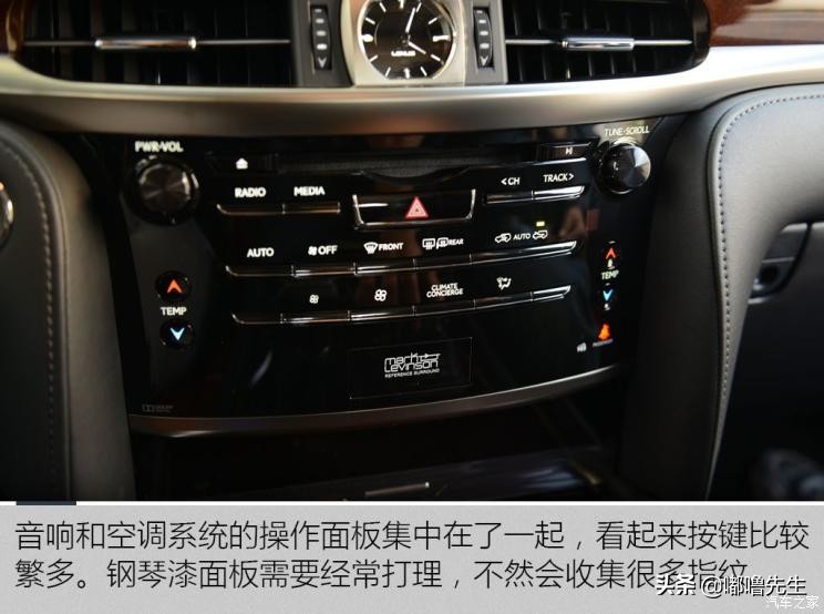 军绿色雷克萨斯lx570最顶配,雷克萨斯lx570坦克掉头沙漠