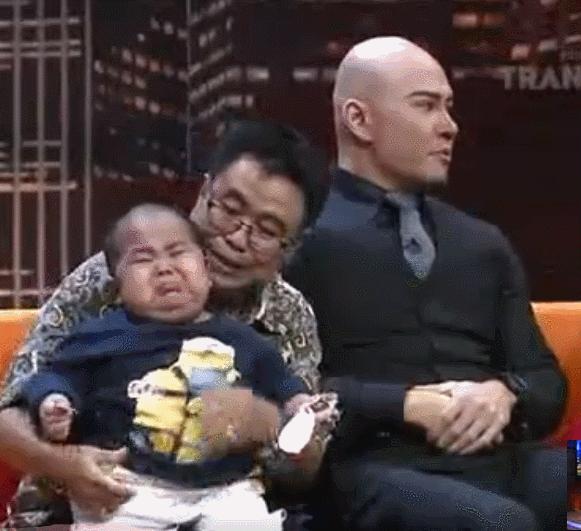 小胖子tatan表情包微信,跟tatan很像的小胖子表情包