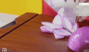 小米硬刚德国双立人，400年非洲灌木做家用砧板，不发霉砍不坏