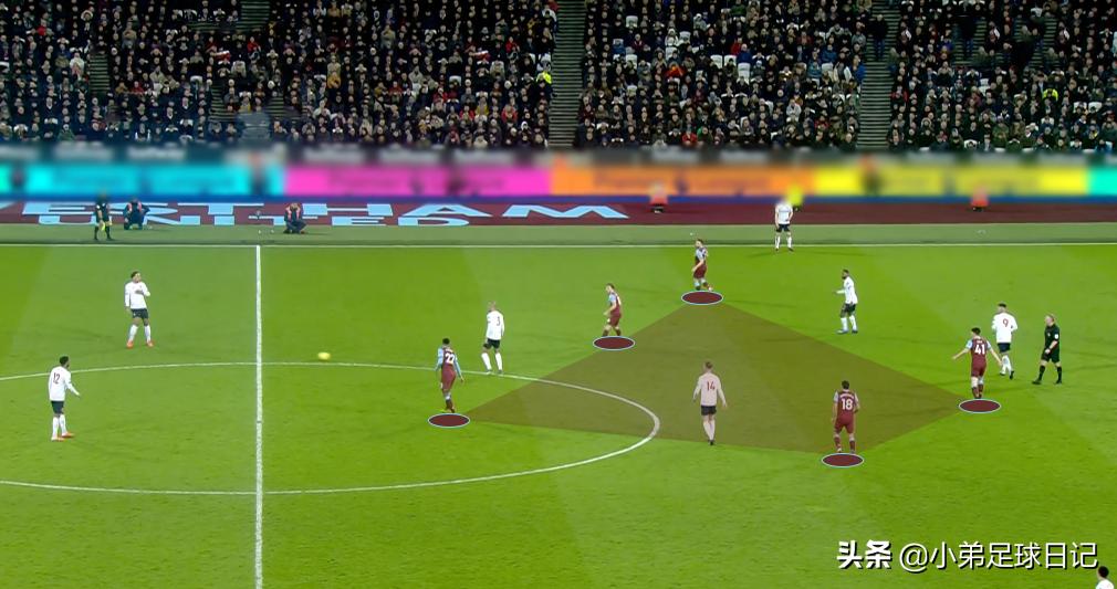 莫耶斯终结利物浦25场不败战绩,利物浦克洛普莫耶斯