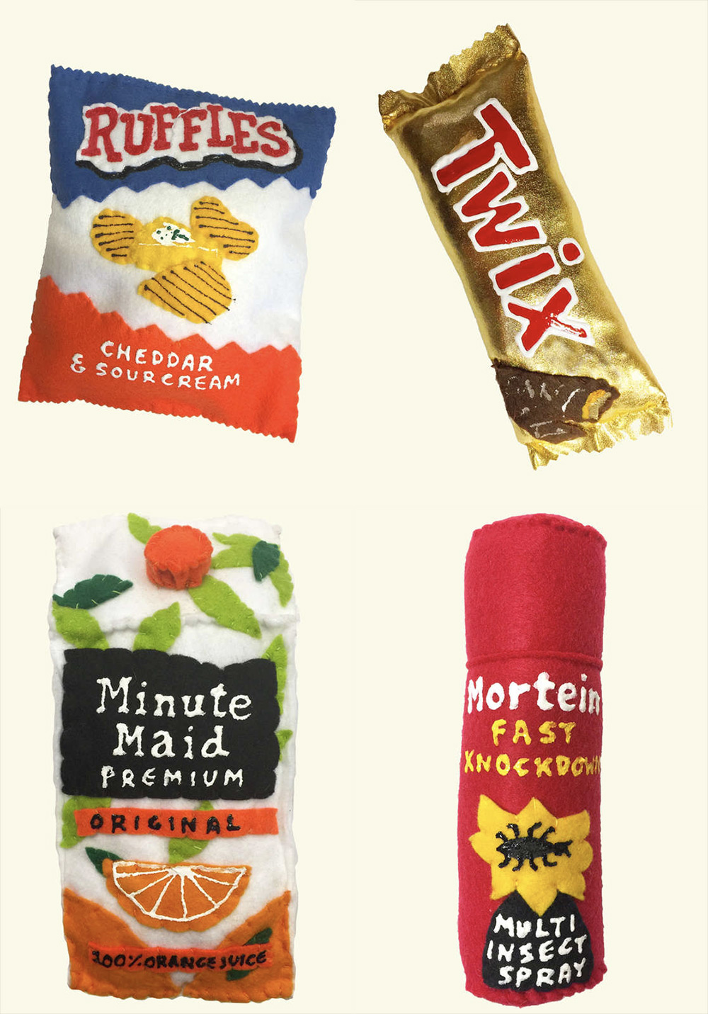 她开了间奇怪的店,货品琳琅满目,却一件也买不了