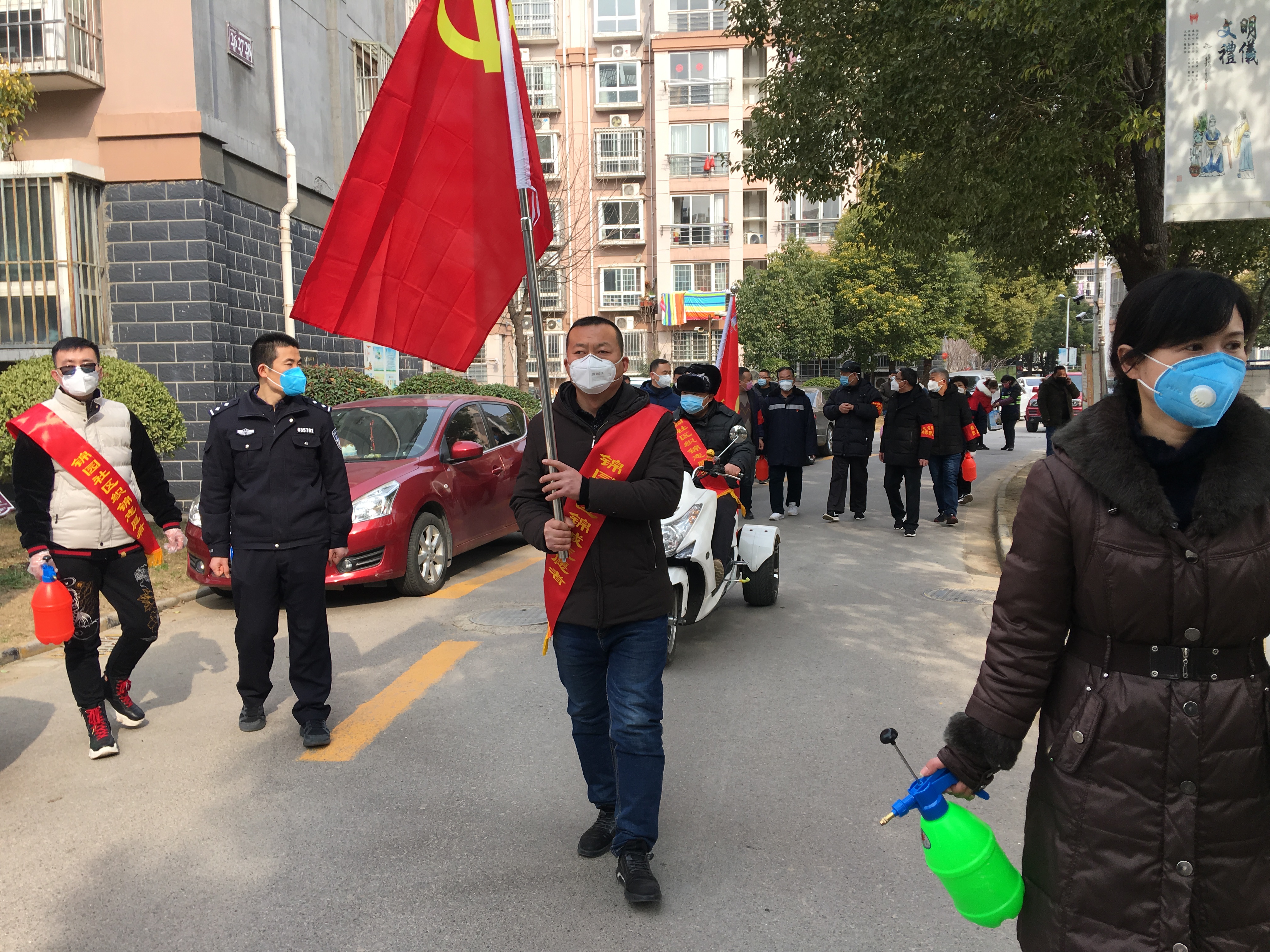 抗疫“守门神”一一记社区先进鼓楼榜样彭城好人高国华