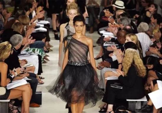 时尚买手和代购哪个好做,聊聊时尚买手