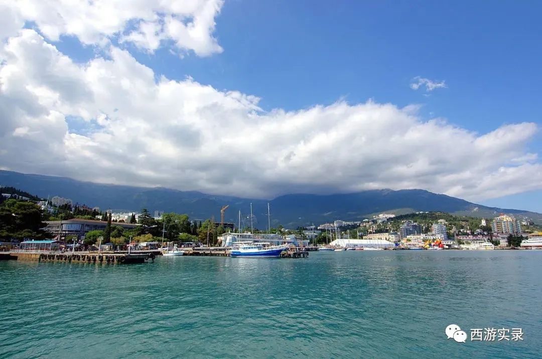 第一辆开到克里米亚的中国车牌