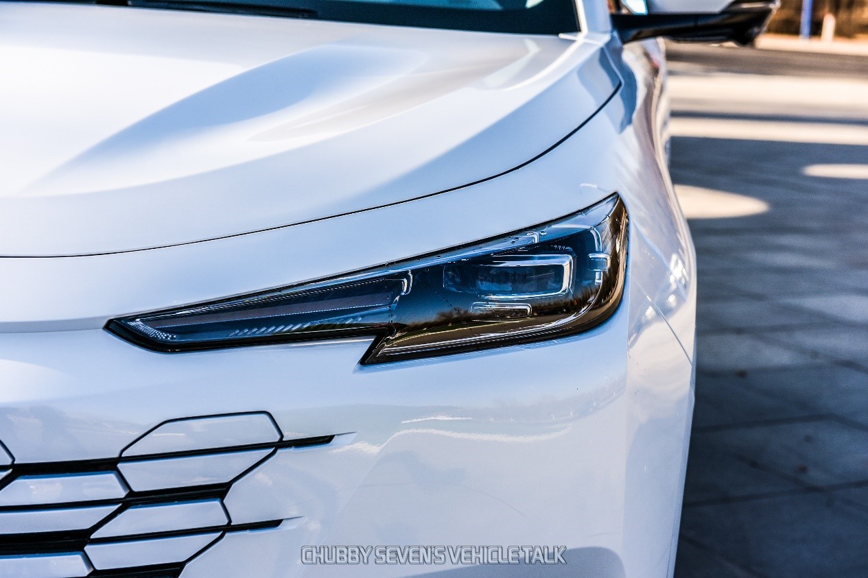 2024款长安uni-k试驾最新视频,试驾长安新uni-k实测最高时速