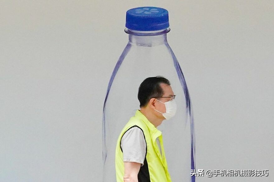 他被称为香港街拍之王：每一张照片都难以复制，诀窍在哪？