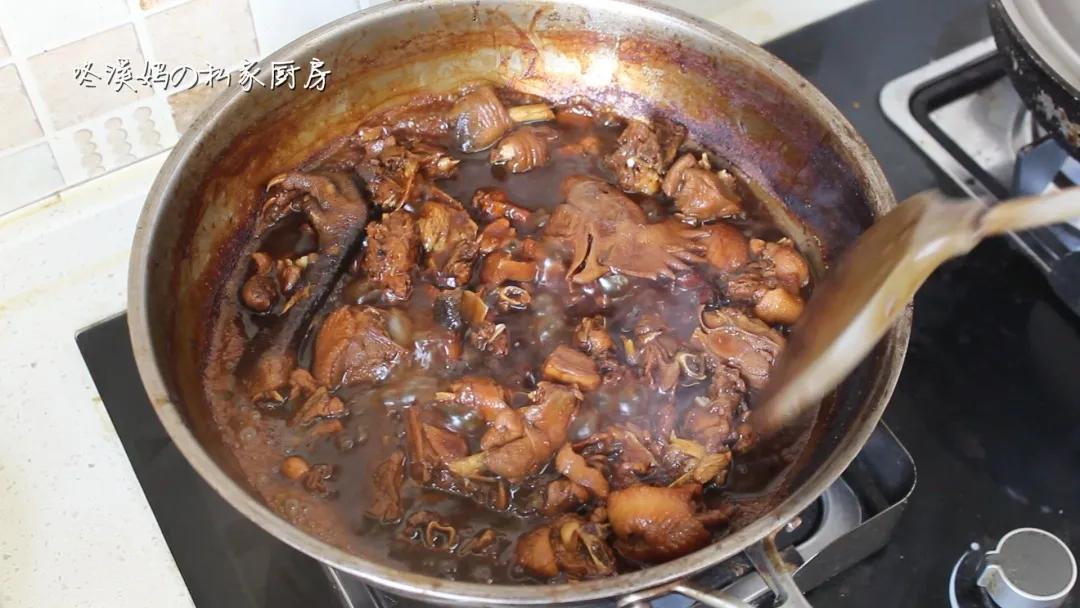 简单的红烧鸡块怎么做视频,红烧鸡块家常做法不放蚝油