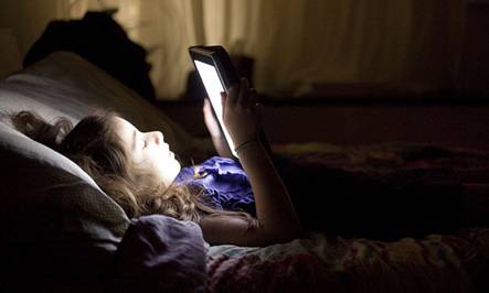 再不怕熬夜黑眼圈,黑眼圈不熬夜都消除不了