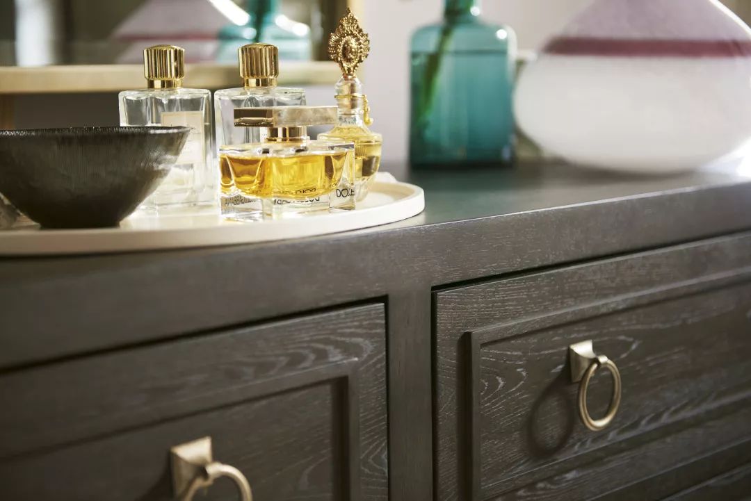 餐桌面板什么实木材质的好,餐桌什么实木材质好