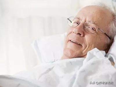 为什么说出现尿失禁很难救回来,尿失禁导致社交障碍