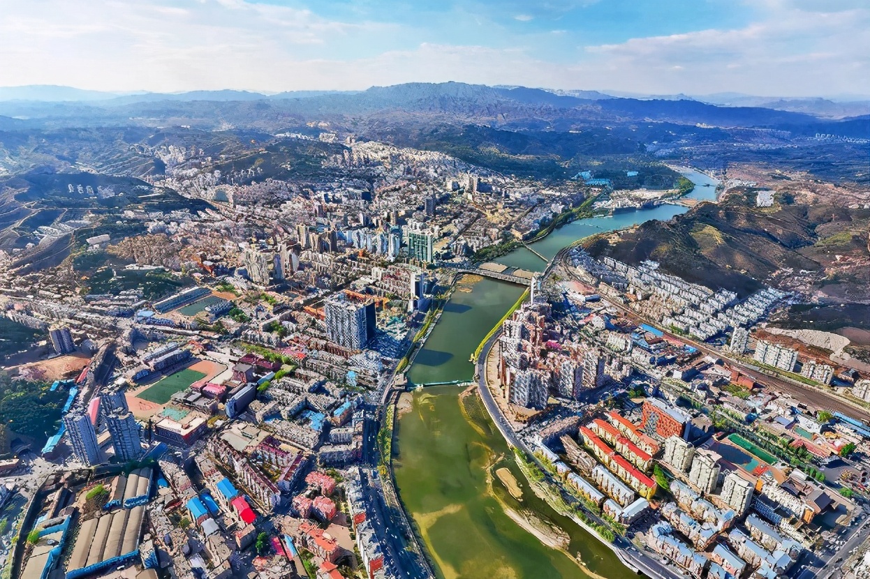 承德三所“王牌”小学，师资力量强，学生家长：一票难求