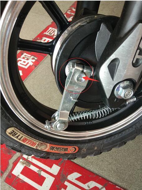 鼓刹盘生锈是怎么回事,刹车凸轮轴锈蚀怎么拆