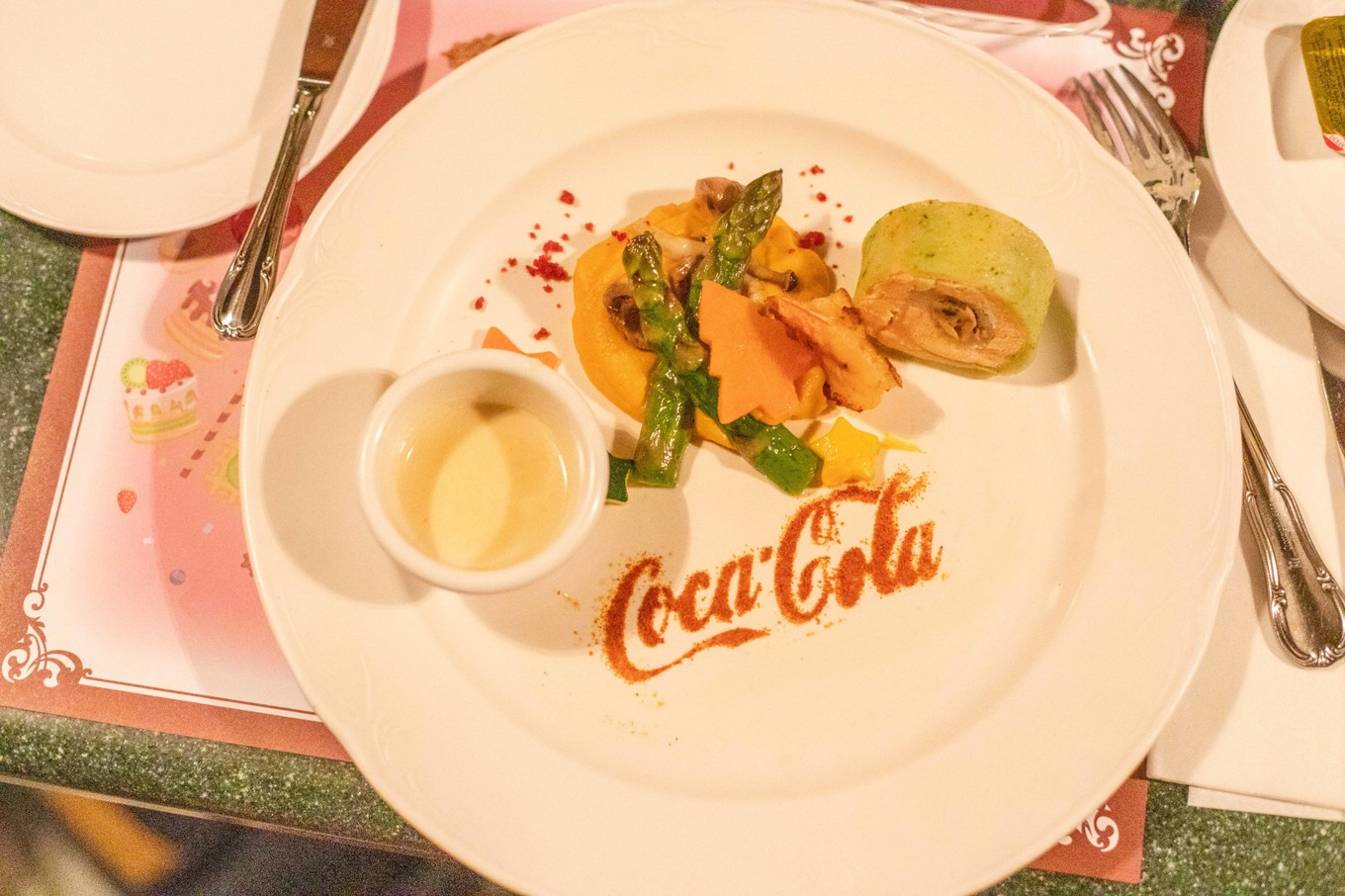 香港迪士尼有哪些好玩的地方,香港迪士尼附近有什么好玩的