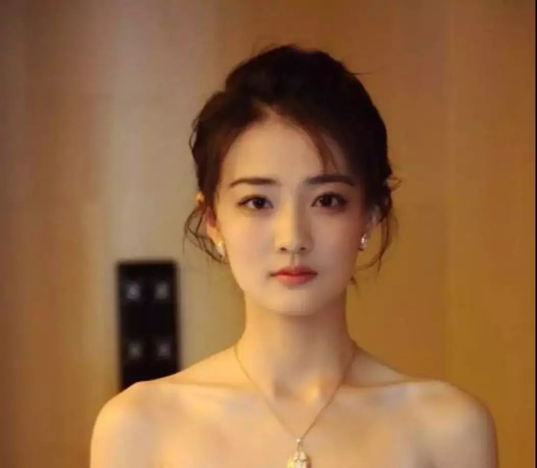 高圆圆方脸为什么那么好看,高圆圆方脸适合什么样鼻型