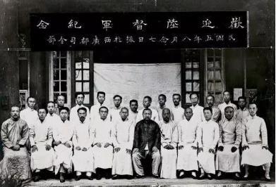 比肩张作霖厉害的悍匪,一代悍匪张作霖