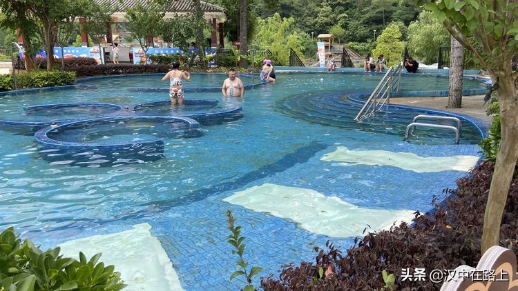汉中市留坝县中国栈道欢乐水世界,汉中去留坝水世界攻略