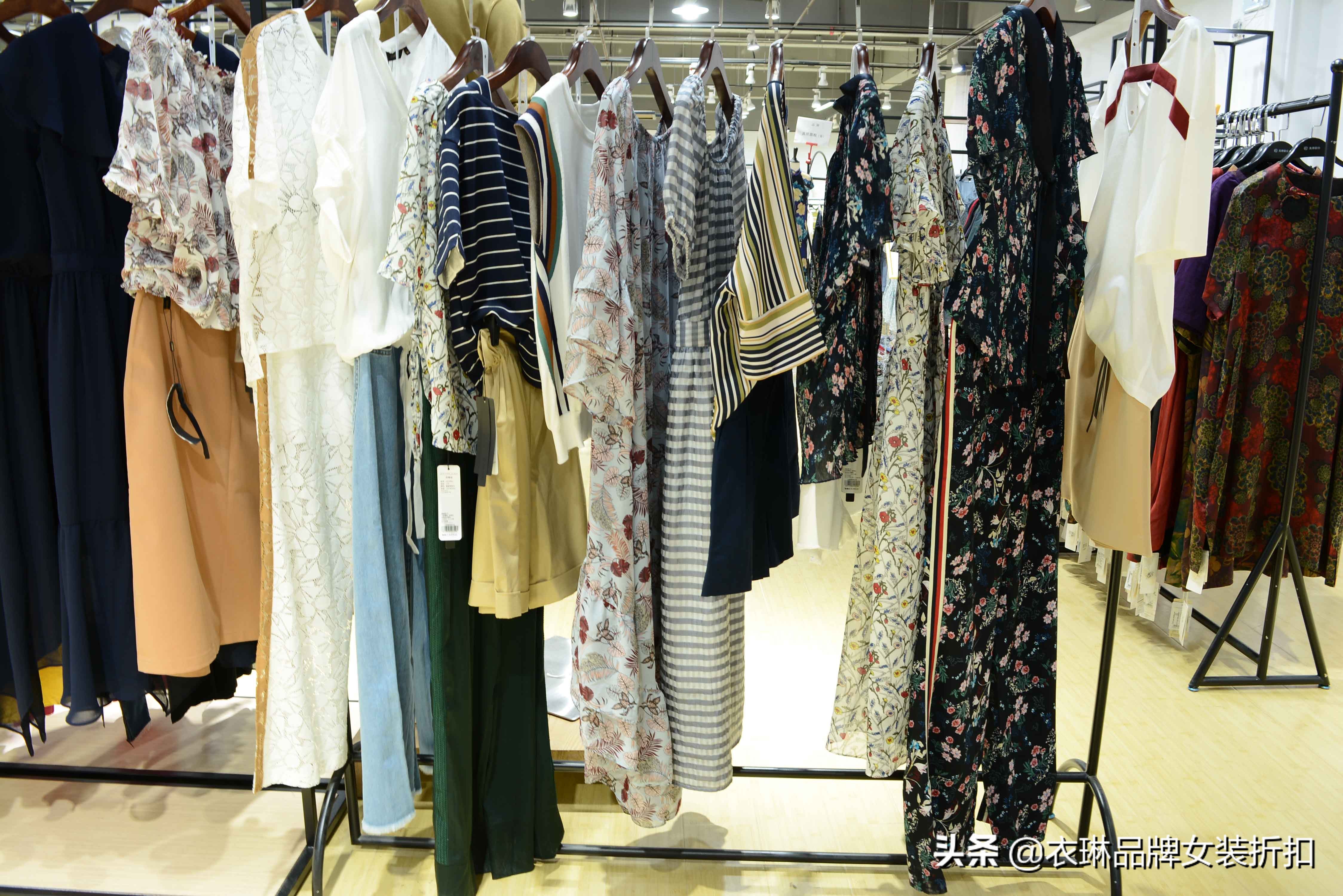 杭州折扣女装尾货货源,品牌折扣女装货源哪里最好