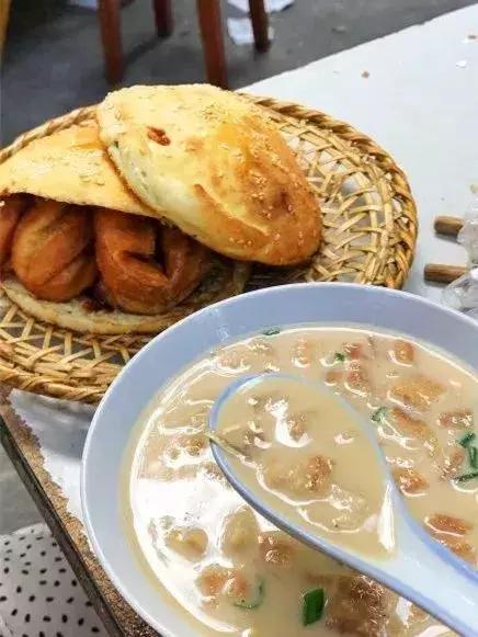 全国早餐大比拼,早餐vs快餐