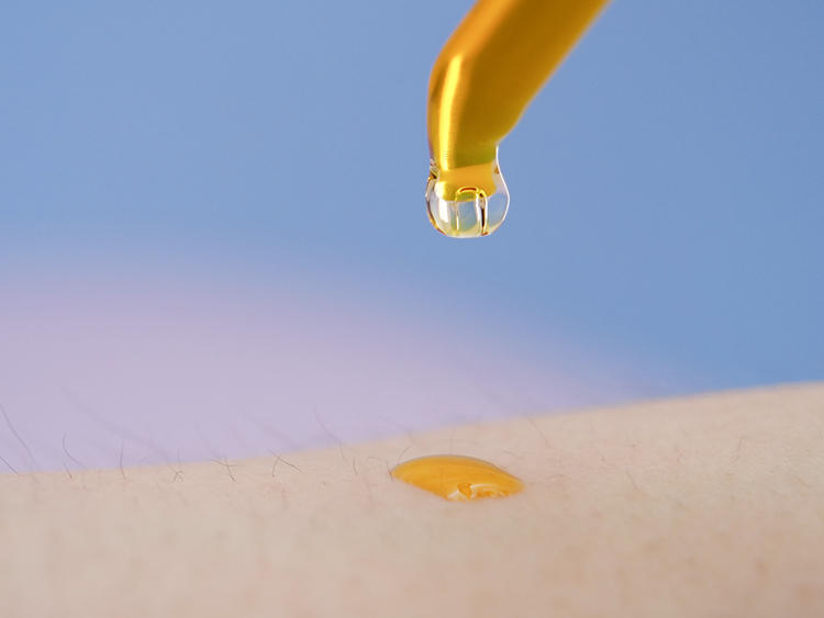 玫瑰果油真的有用吗,玫瑰果油精油功效