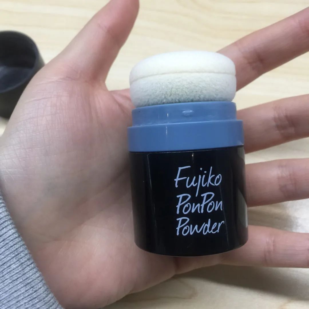 鞠婧祎怎么用发型来掩盖自己脸型,鞠婧祎头发细软塌适不适合