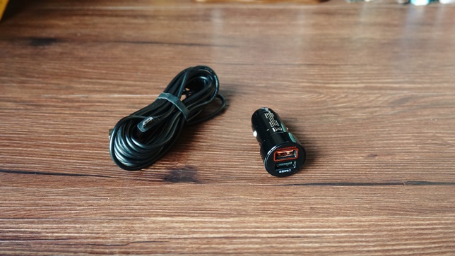 还车内一片净土，有它在雾霾不是问题，70迈空气净化器体验