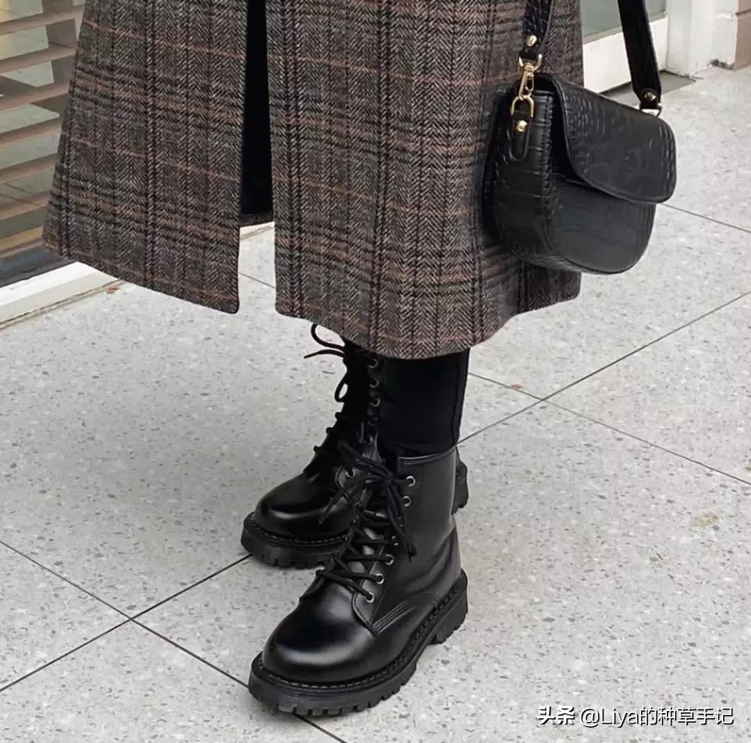 2020年最火的夏季鞋奶奶鞋,今年流行奶奶鞋时尚又气质