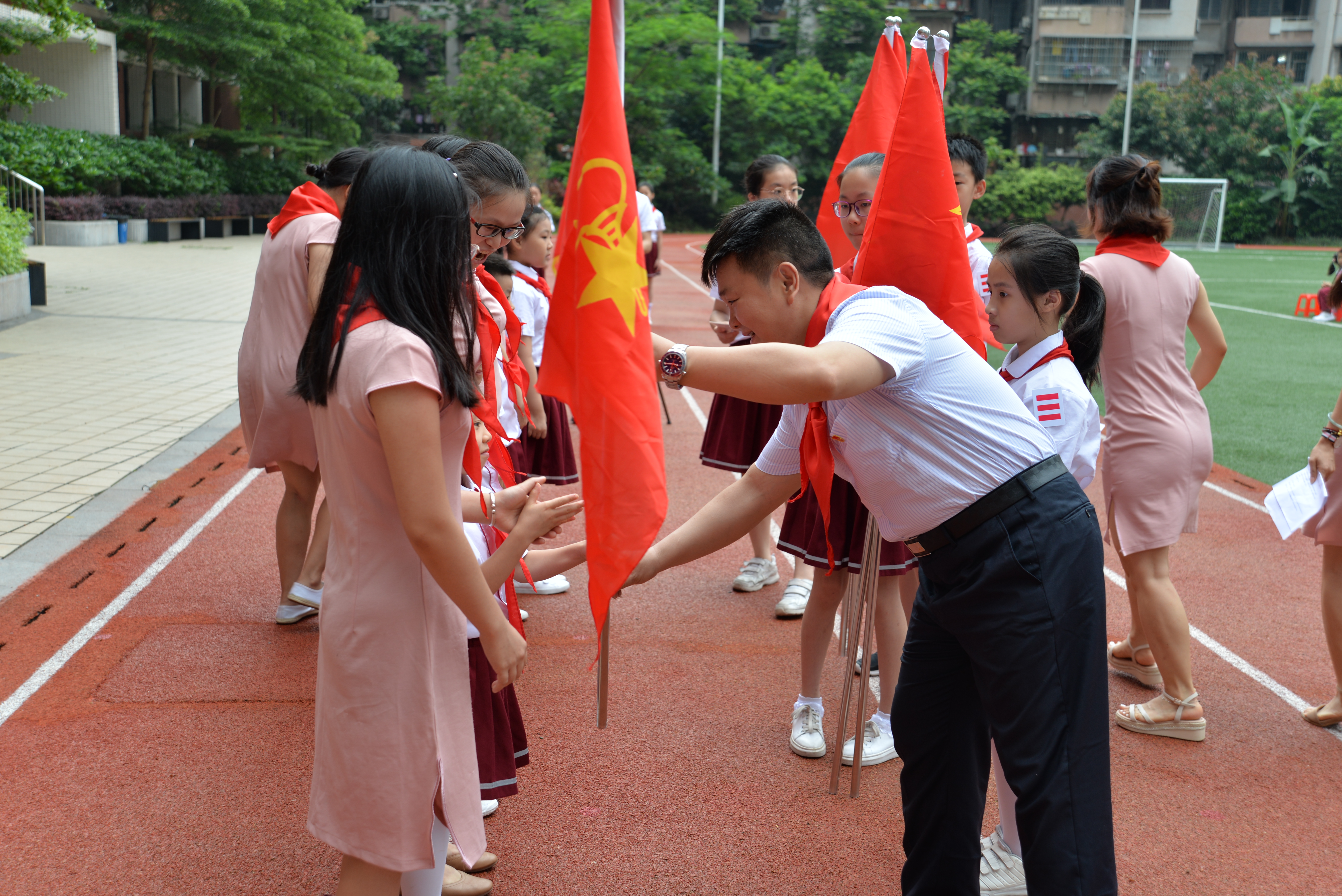 缇庡湪闈掓槬骞村崕,缇庡湪闈掓槬骞村皯