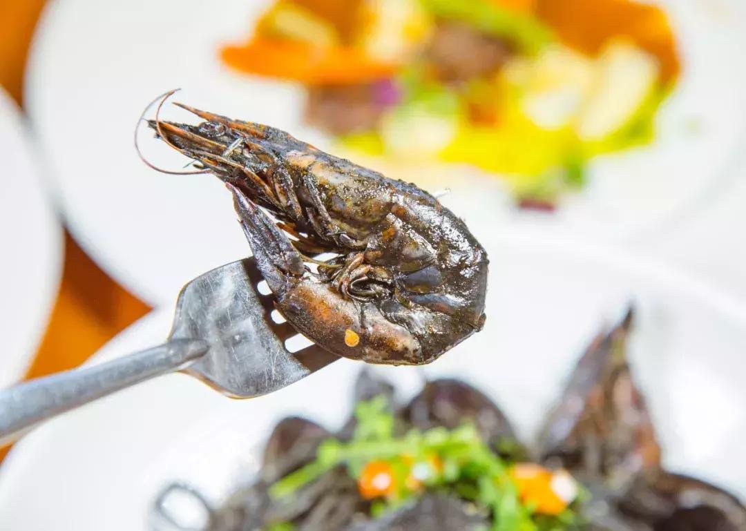 西餐界的“Chanel”!异国风味,带你见识超敢玩的食物实验所