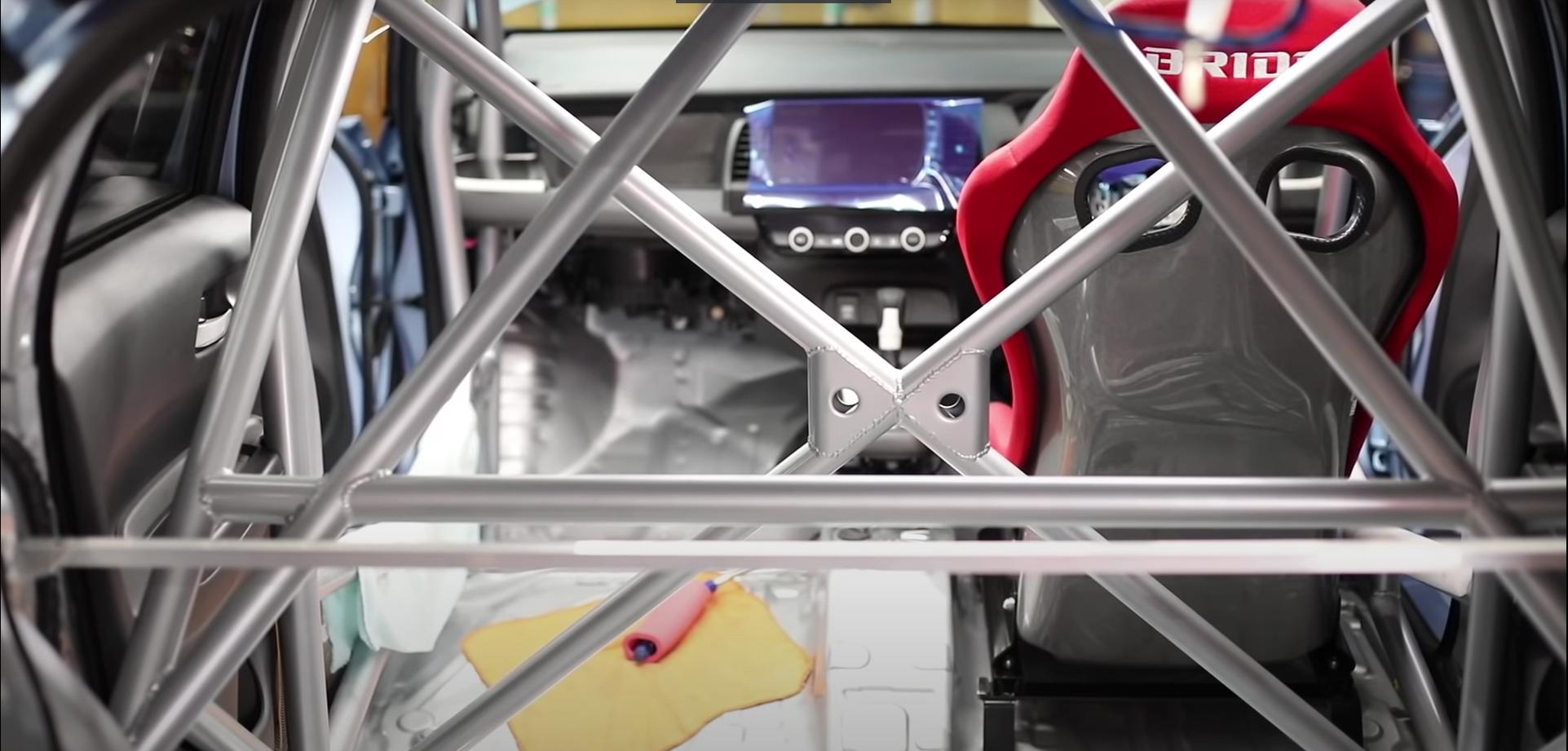 只需2万块！全新飞度就能变身“超跑”