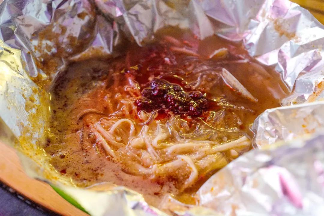 附近步行街美食推荐3-4人餐,人均30就能在江边尽享美食