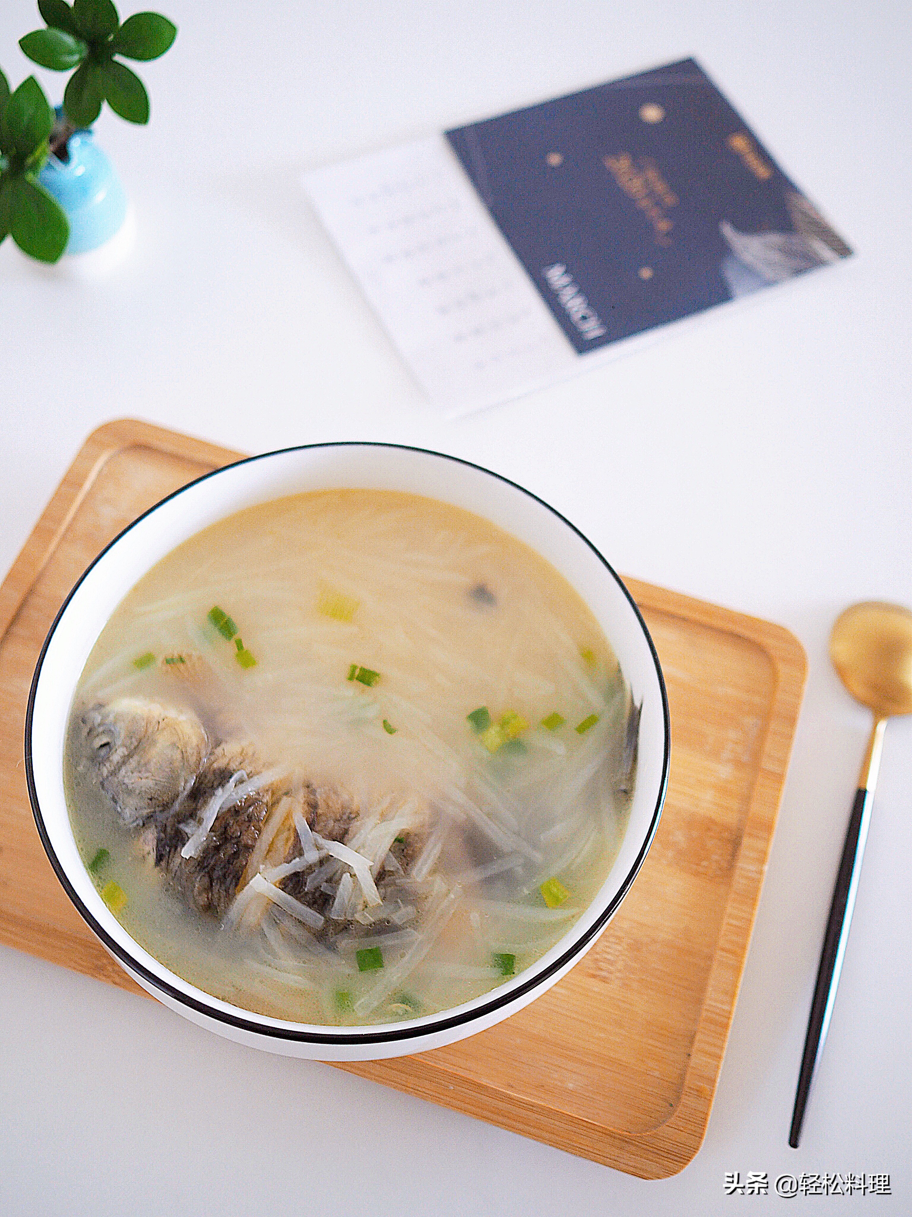 张文宏：鱼汤这样喝才营养！很多人都错了，教你快速熬鱼汤的窍门