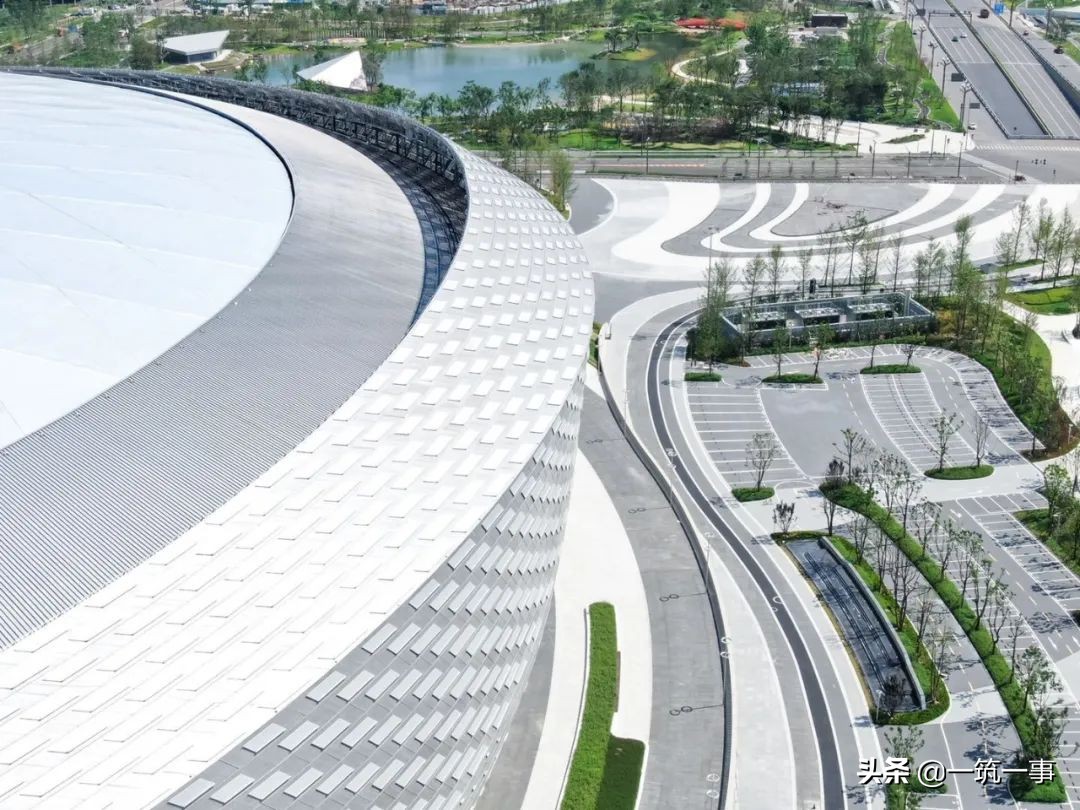 凤凰山体育公园:这座满足顶级赛事标准的场馆藏了多少“秘密”?