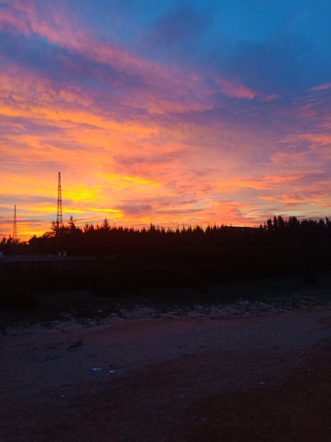 万宁海边的深海,万宁夜晚的海边