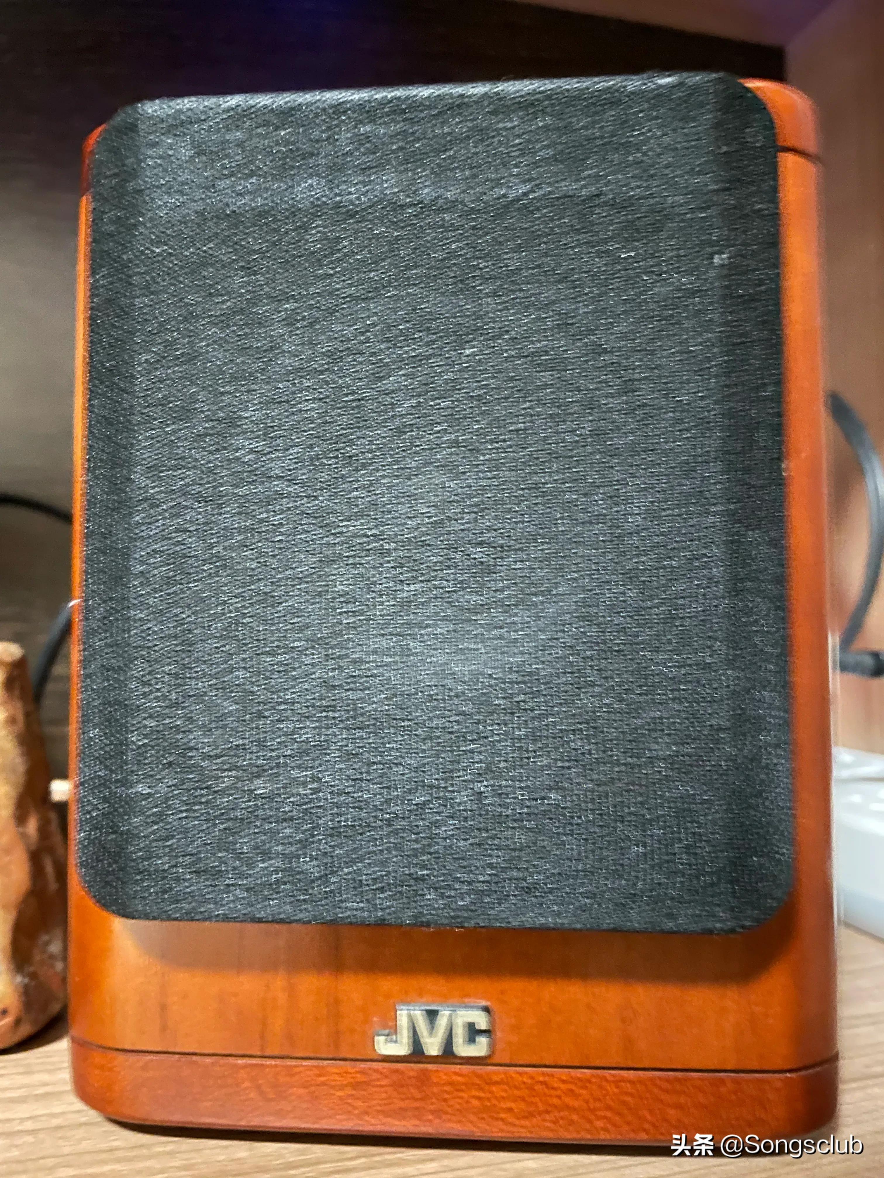 jvcux2000鐨勫皬闊崇鎸夐敭璇存槑,绾棩鏈骇jvcux2000缁勫悎闊冲搷