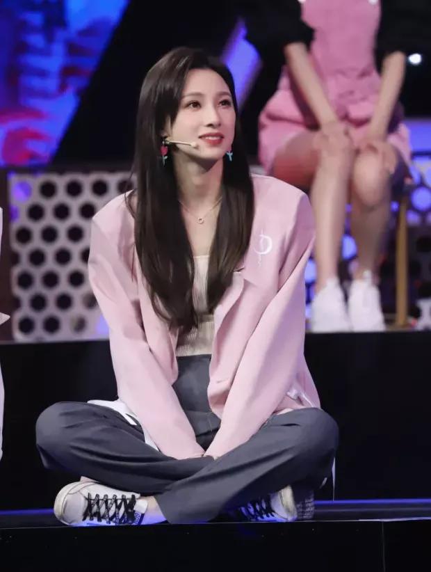 她是多少足球迷的梦中女神？