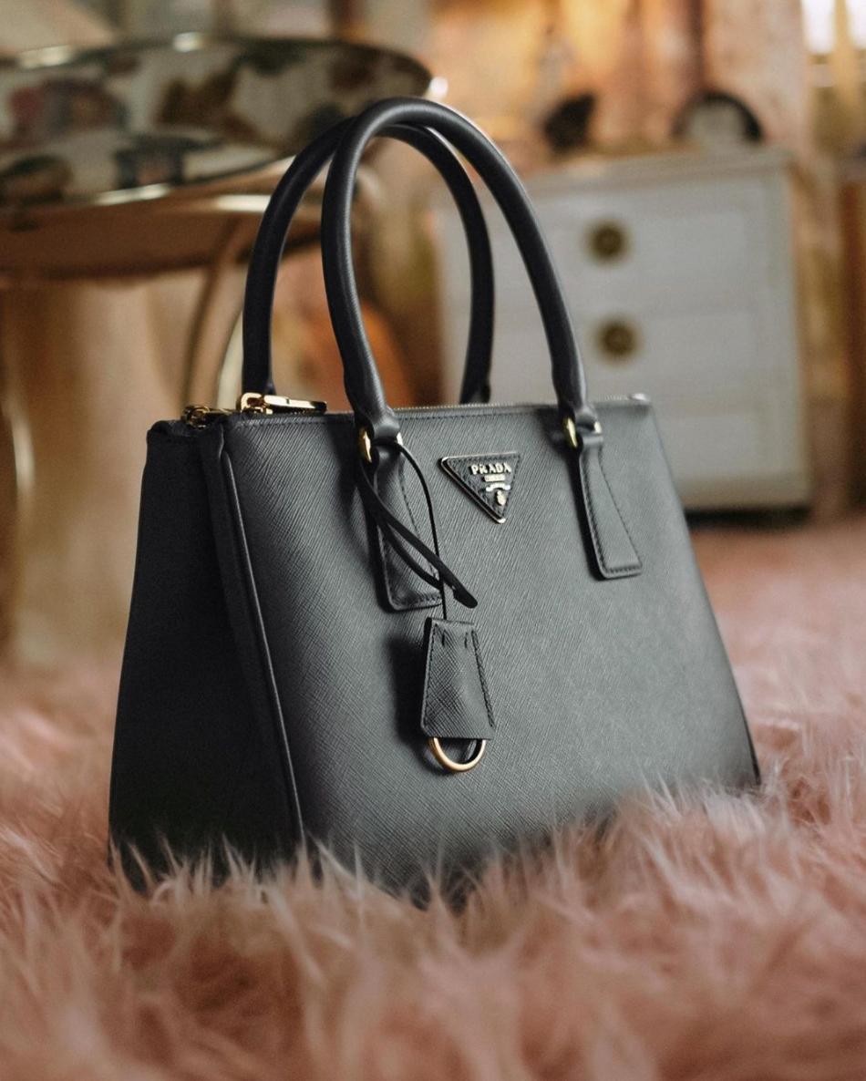 情侣送礼物不应该送什么,情侣之间送礼物不对等