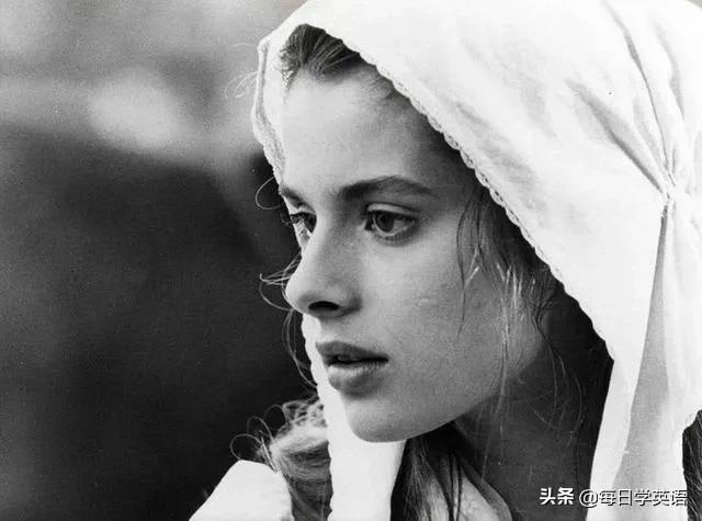 听读新概念1册,听书现代重生